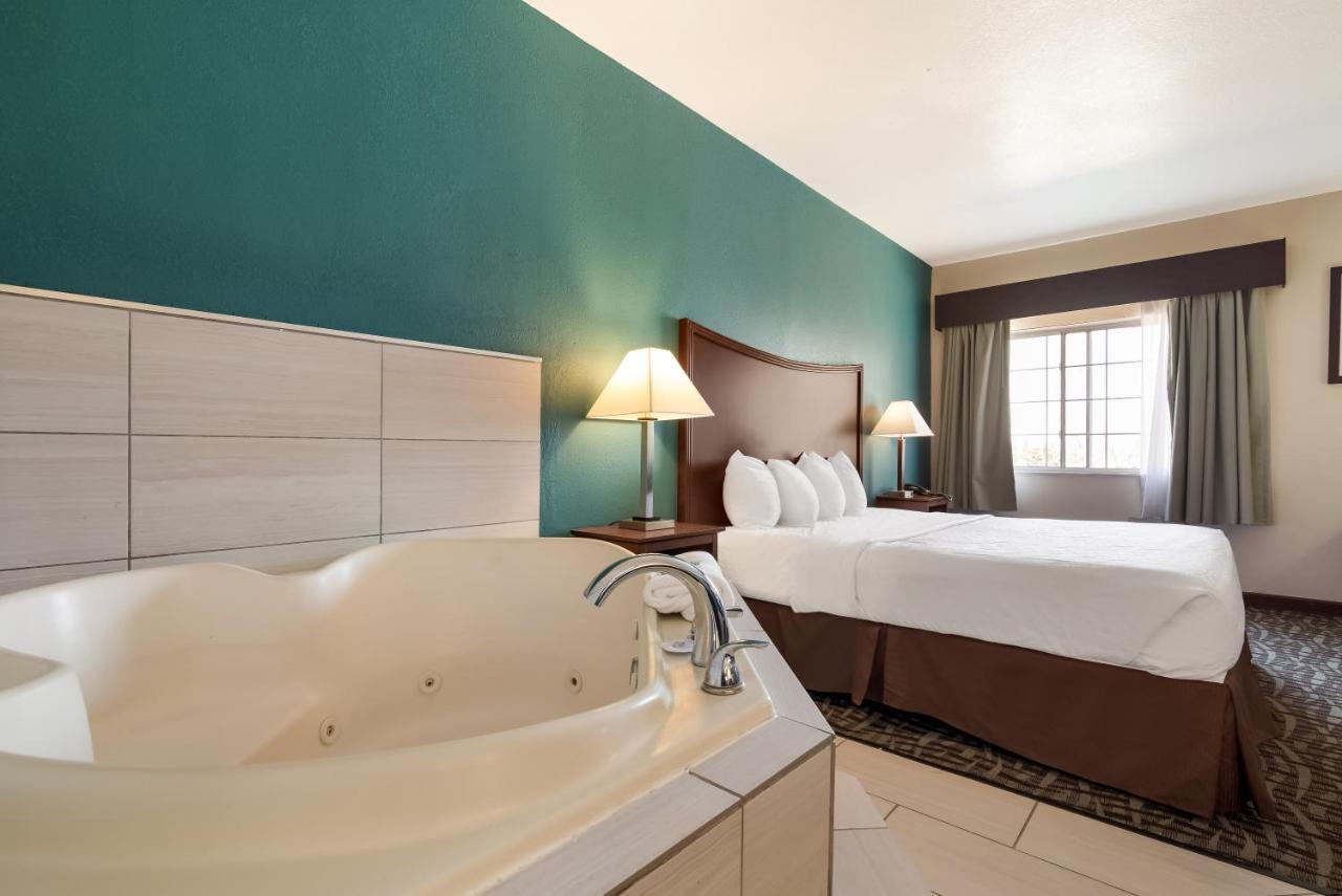 Surestay Plus Hotel By Best Western Τοπέκα Εξωτερικό φωτογραφία