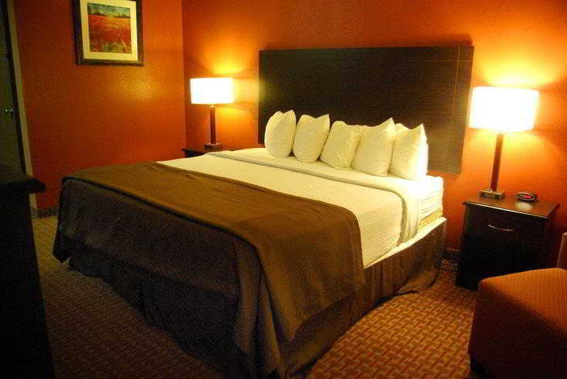 Surestay Plus Hotel By Best Western Τοπέκα Εξωτερικό φωτογραφία